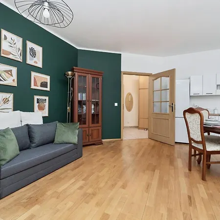 Apartment Bajana By Renters Breslau