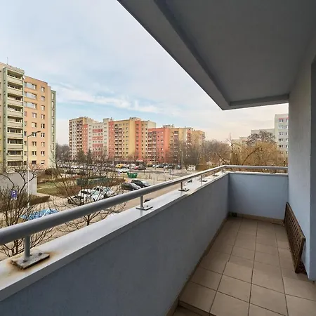 Apartment Bajana By Renters